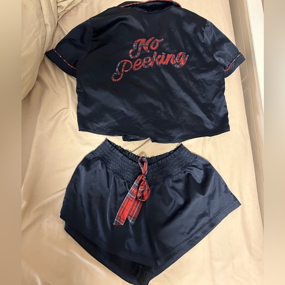 GARAGE Satin PJ Set - Picture 2 of 2